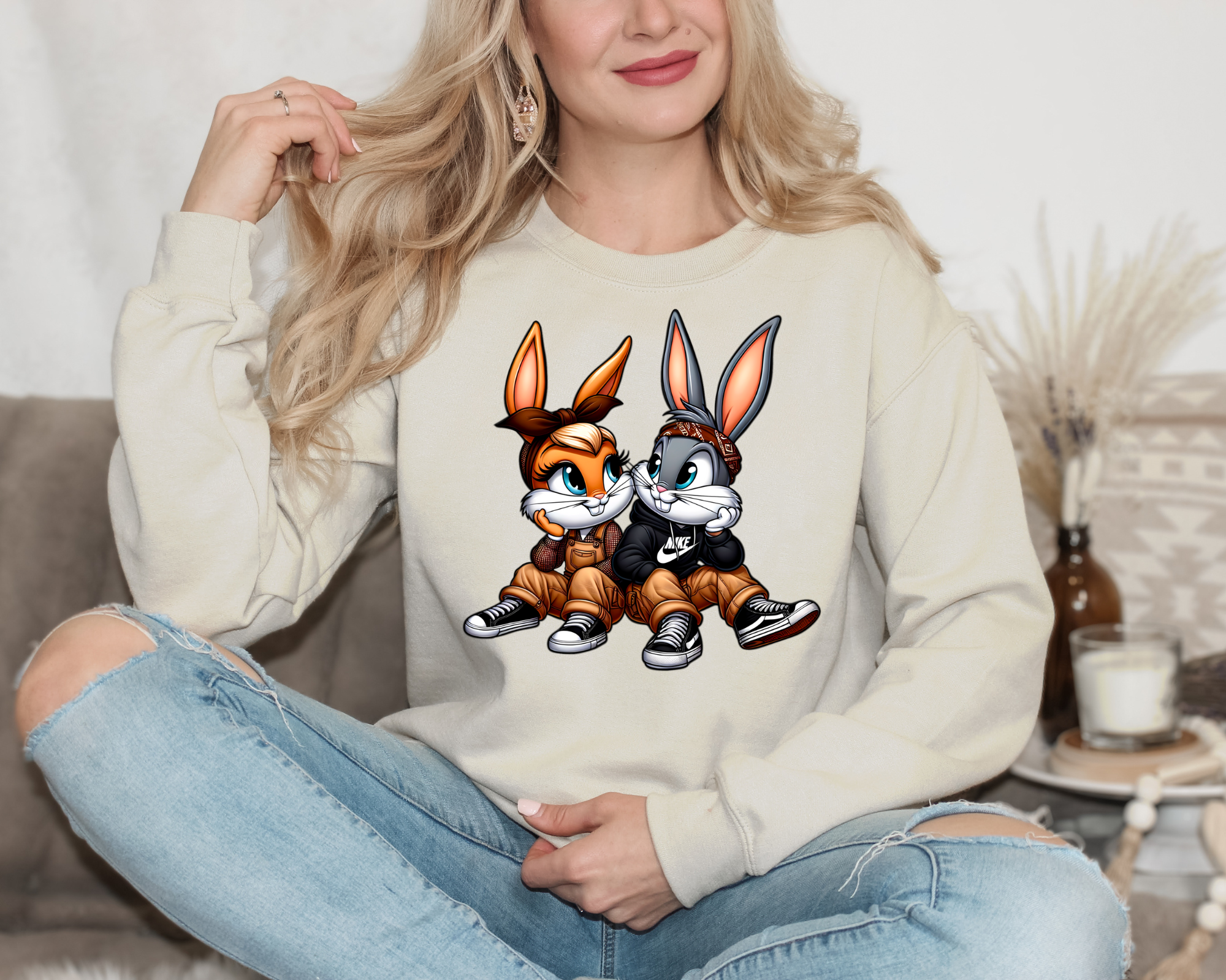 BUNNY N FRIEND CREWNECK